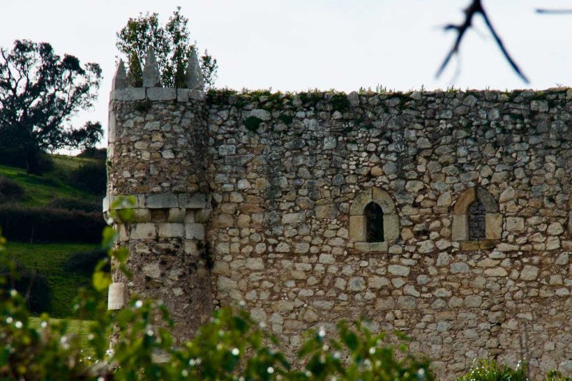 Castillo de Agüero, Spain